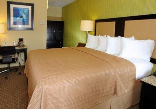 фото отеля Quality Inn Covington (Virginia)