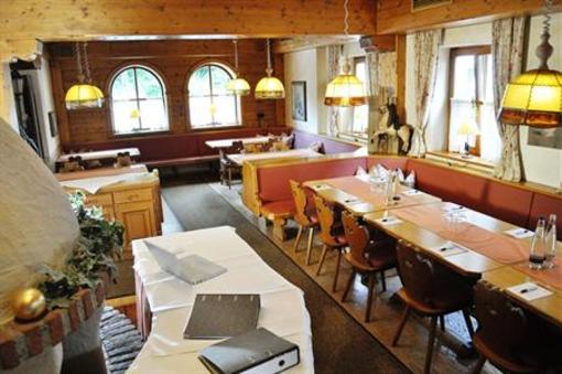 фото отеля Hotel Forstwirt Grasbrunn