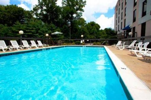 фото отеля Holiday Inn Express Richmond Mechanicsville