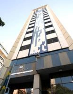 фото отеля Bristol Golden Plaza