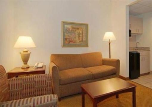 фото отеля Quality Inn & Suites Downtown New Orleans