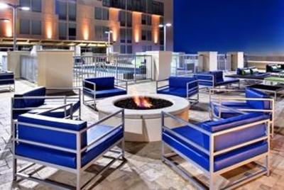 фото отеля Aloft Asheville Downtown