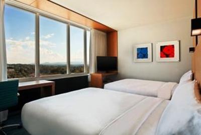 фото отеля Aloft Asheville Downtown
