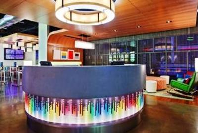 фото отеля Aloft Asheville Downtown