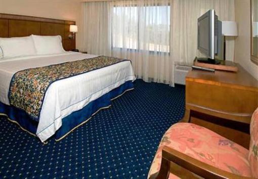 фото отеля Courtyard by Marriott Birmingham Trussville