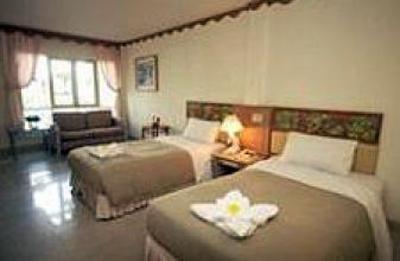фото отеля Lopburi Inn Resort