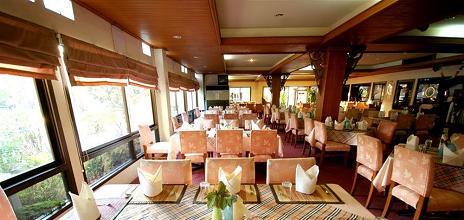 фото отеля Lopburi Inn Resort