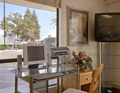 фото отеля Days Inn South Fresno (California)