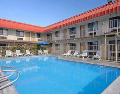 фото отеля Days Inn South Fresno (California)