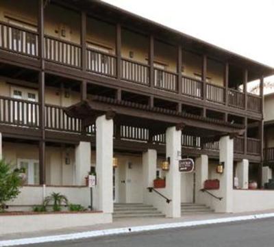 фото отеля Fairfield Inn & Suites San Diego Old Town