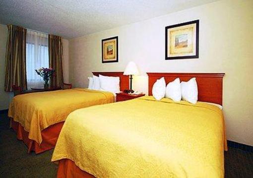 фото отеля Quality Inn & Suites New Orleans