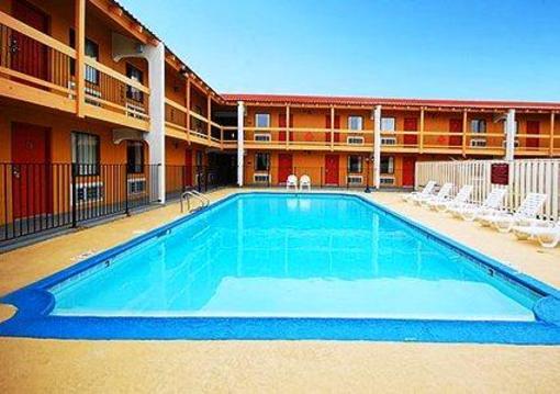 фото отеля Quality Inn & Suites New Orleans