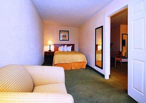 фото отеля Quality Inn & Suites New Orleans