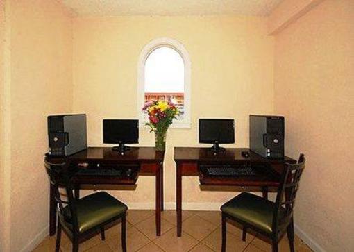 фото отеля Quality Inn & Suites New Orleans
