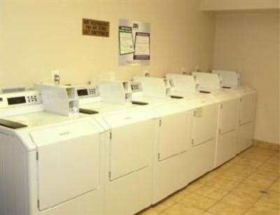 фото отеля Crestwood Suites Houston 290-Galleria