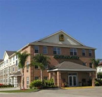 фото отеля Crestwood Suites Houston 290-Galleria
