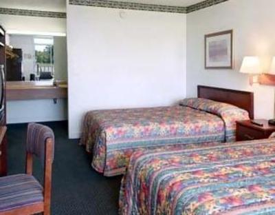 фото отеля Super 8 Kissimmee Orlando Maingate