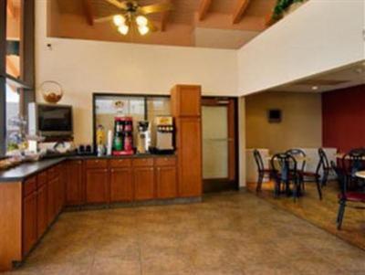 фото отеля Super 8 Kissimmee Orlando Maingate