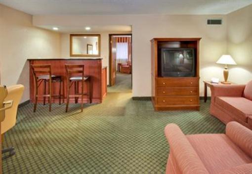 фото отеля Holiday Inn Express Chicago Downers Grove