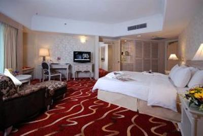 фото отеля ZON Regency Hotel by the sea