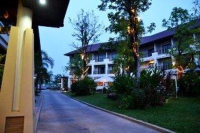 фото отеля President Hotel