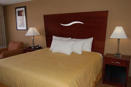 фото отеля Best Western Plus Burlington Inn and Suites