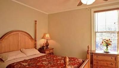 фото отеля Princess Anne Hotel