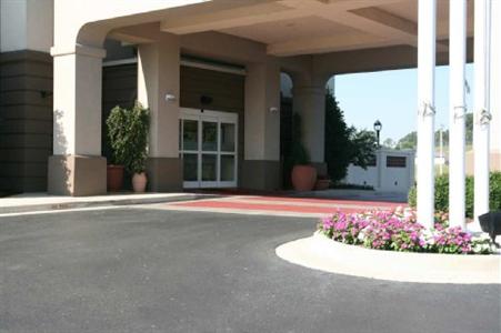фото отеля Hampton Inn Guntersville