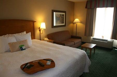 фото отеля Hampton Inn Guntersville