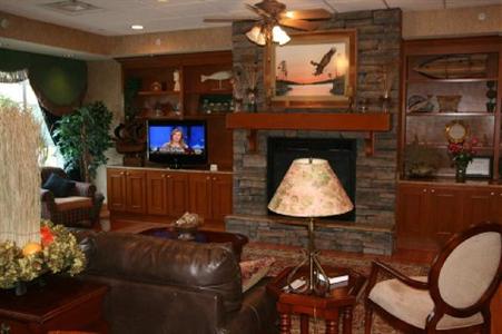 фото отеля Hampton Inn Guntersville