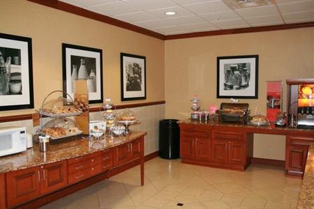 фото отеля Hampton Inn & Suites Paducah