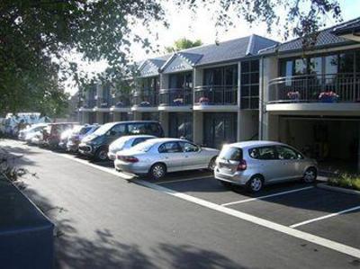 фото отеля Azena Motel