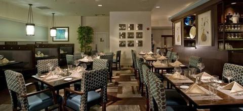 фото отеля Doubletree Hotel Chicago O'Hare Airport Rosemont