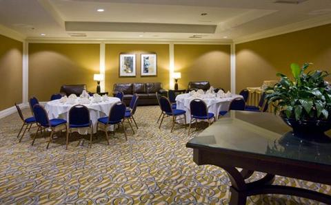 фото отеля Doubletree Hotel Chicago O'Hare Airport Rosemont