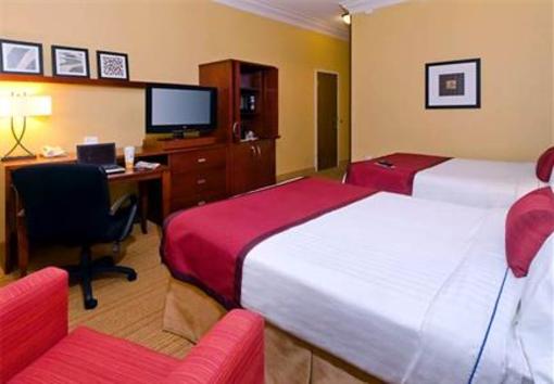 фото отеля Courtyard by Marriott Orlando Lake Mary North