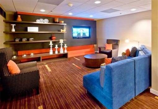 фото отеля Courtyard by Marriott Orlando Lake Mary North