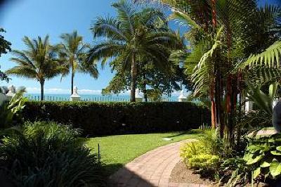 фото отеля Costa Royale Beachfront Apartments Trinity Beach Cairns