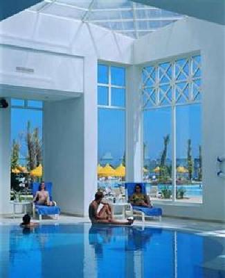 фото отеля Ramada Plaza Tunis