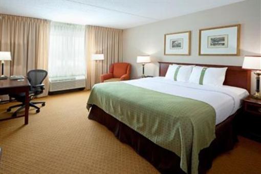 фото отеля Holiday Inn Budd Lake-Rockaway Area