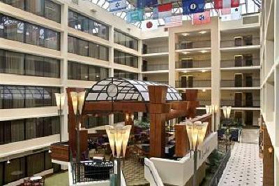 фото отеля Hilton Knoxville Airport