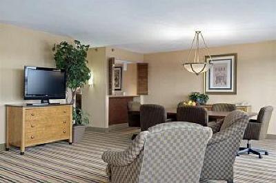 фото отеля Hilton Knoxville Airport