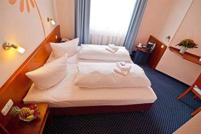 фото отеля Residenz Dusseldorf Hotel