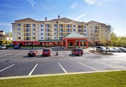фото отеля Courtyard by Marriott Richmond Chester