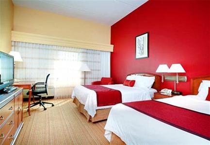фото отеля Courtyard by Marriott Richmond Chester