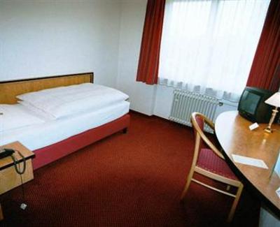 фото отеля Hotel Sonne Offenburg