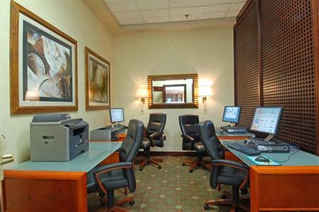 фото отеля Embassy Suites Hotel Washington, D.C.
