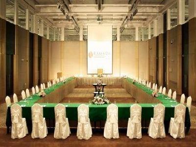 фото отеля Ramada Plaza Cheongju