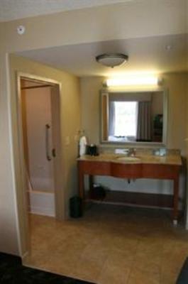 фото отеля Hampton Inn and Suites Chicago Deer Park