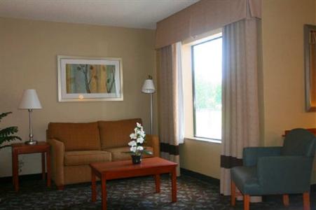 фото отеля Hampton Inn and Suites Chicago Deer Park