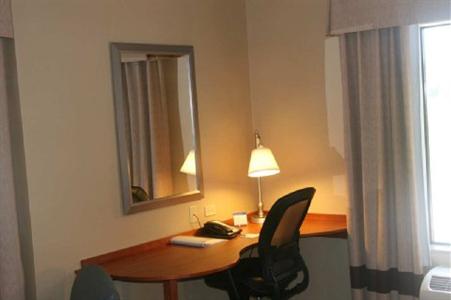 фото отеля Hampton Inn and Suites Chicago Deer Park